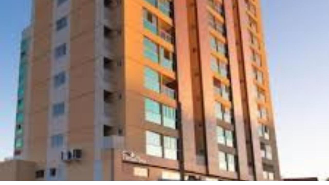 Hotel Piazza Di Roma カルダス・ノバス エクステリア 写真