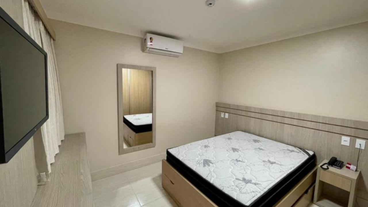 Hotel Piazza Di Roma カルダス・ノバス エクステリア 写真